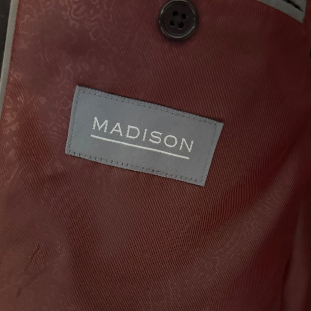 Madison Black Tuxedo EUC - Picture 5 of 10